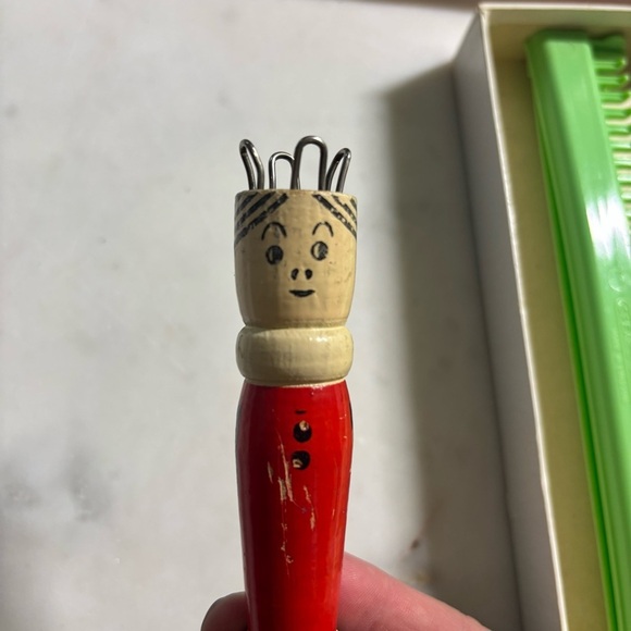 Vintage 60s made in England Spears Kwiknit child’s knitting and crocheting set - Picture 6 of 10